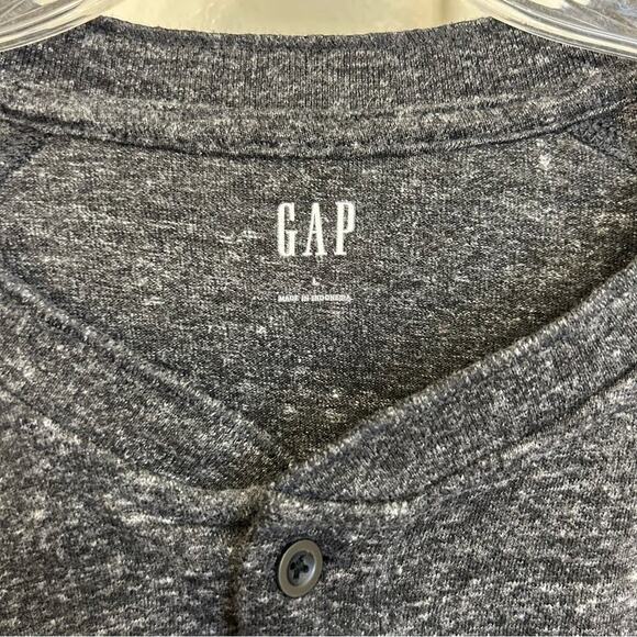 GAP Men's Dark Gray Long Sleeve Henley Shirt Three Button Size L - Picture 2 of 5